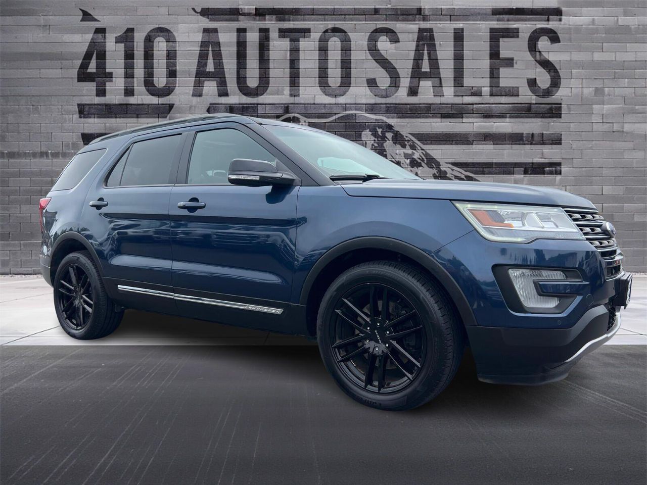 2016 Ford Explorer