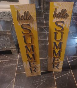 Brand New Hello Summer Signs