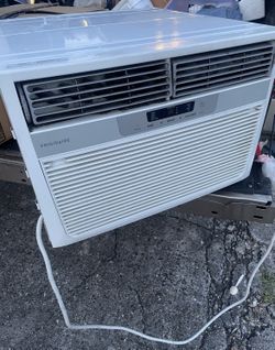 Frigidaire Ac / Heater
