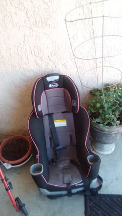 Graco Extend2Fit Convertible Car Seat