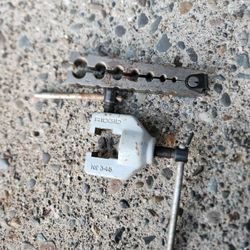 RIDGID 345 Flaring Tool 3/16–5/8 in. 45°for Copper, Brass, Aluminum, Steel Tube

