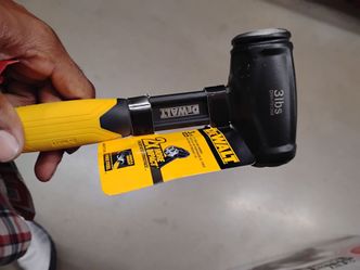 3 IB DeWalt hammers$30 cedarhill tx pick up