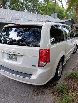 2012 dodge caravan