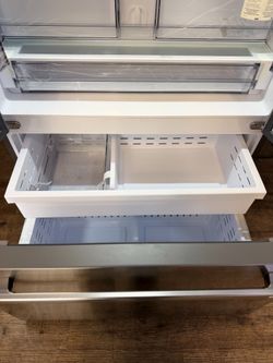 SAMSUNG REFRIGERATOR w/WARRANTY! R3579A