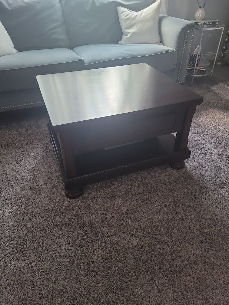 Lift Top Coffee Table