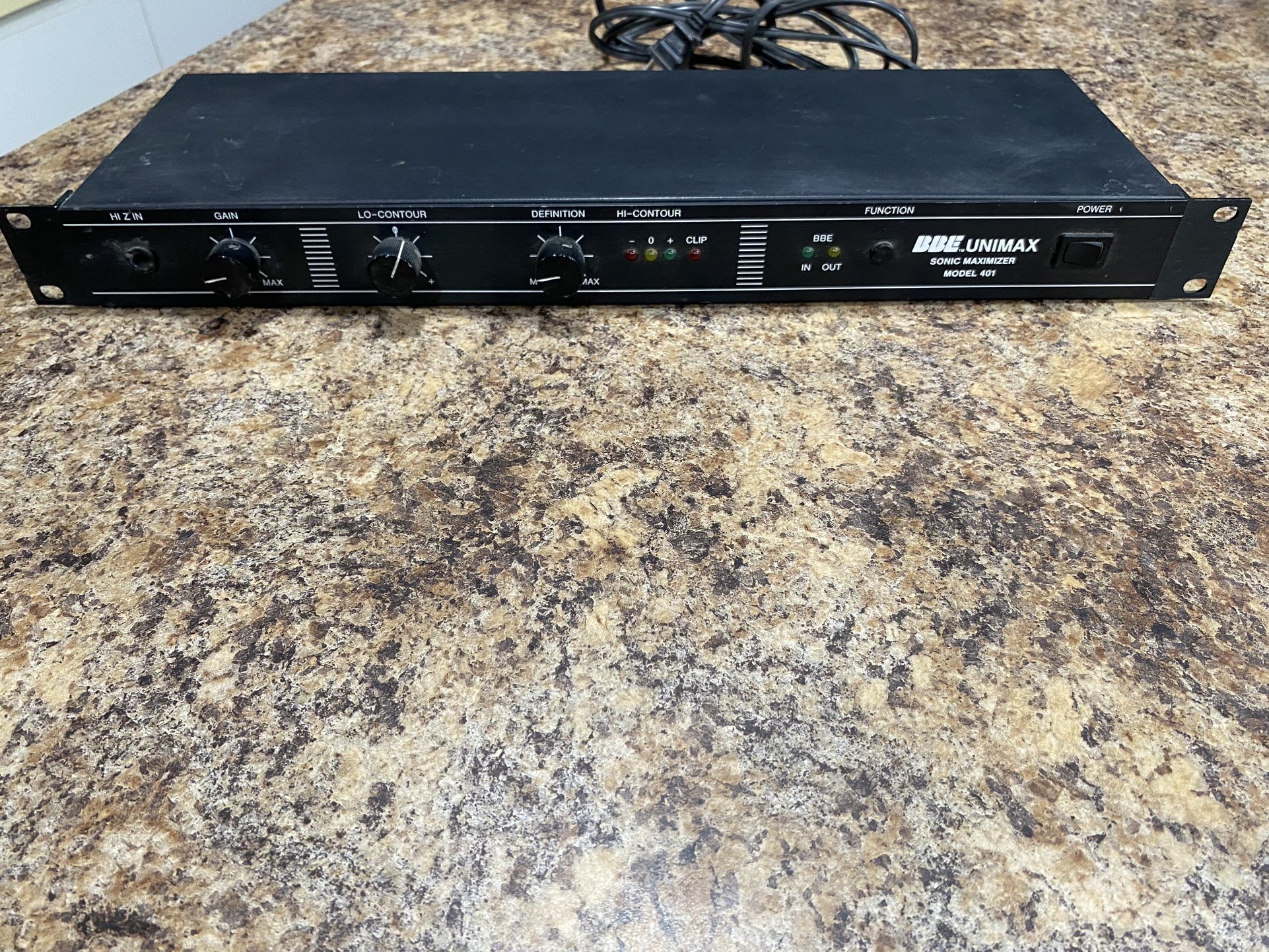 pair of Vintage BBE Unimax Sonic Maximizer Model 401