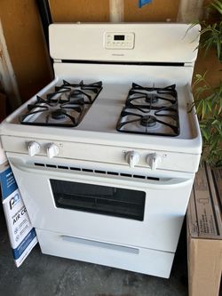Frigidaire White Gas Range Stove