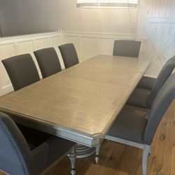 Elegant Dining Set With Unique Accents - 8 Chairs