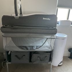 Sweeby Portable Baby Changing Station