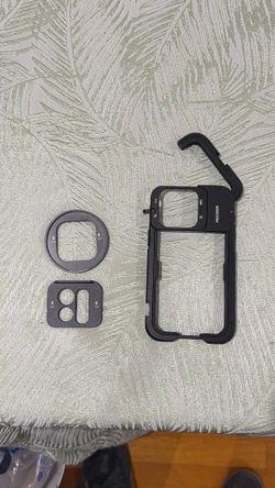 Neewer IPhone 15 Pro Max Camera Cage Grip