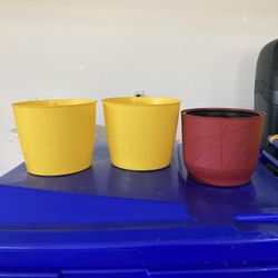 2 Yellow Flower Pots Only, Plastic- Excellent Condition 