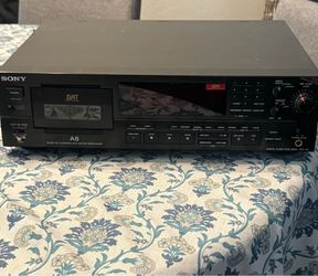 Sony DAT Deck DTC-A8