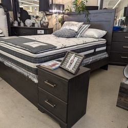 Sturdy 4PC Bedroom Set