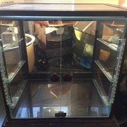 Glass cake display Countertop- Professional & affordable