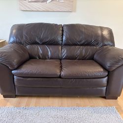 Leather Loveseat (Haverty’s)