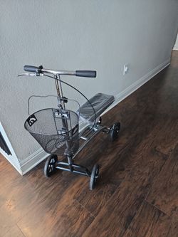 Knee Scooter with Basket