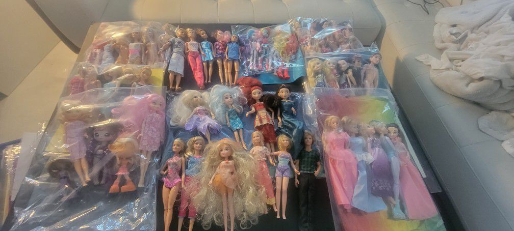Huge 60 Doll Collection, Barbie, Disney, Ever After, 