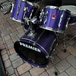 Drum Set - Used. Great Starter Set-up To Learn On. 