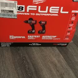 Milwaukee M18 Fuel Hammer Drill Impact Kit