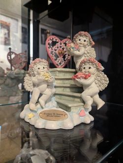 Stairway To Heaven Angel Decoration