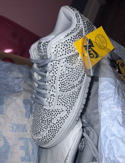 Nike Dunk Low  Pure Platinum
