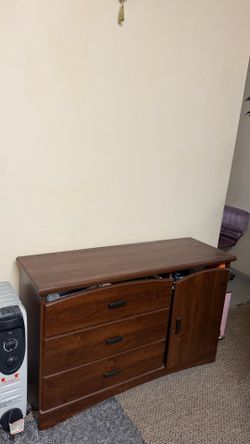 Dresser and mirror
