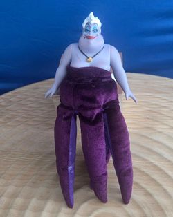 Disney The Little Mermaid Classic Doll Collection Ursula 11" Plush