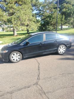 2009 Honda Civic - Reliable commuter