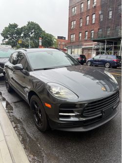 2021 Porsche Macan
