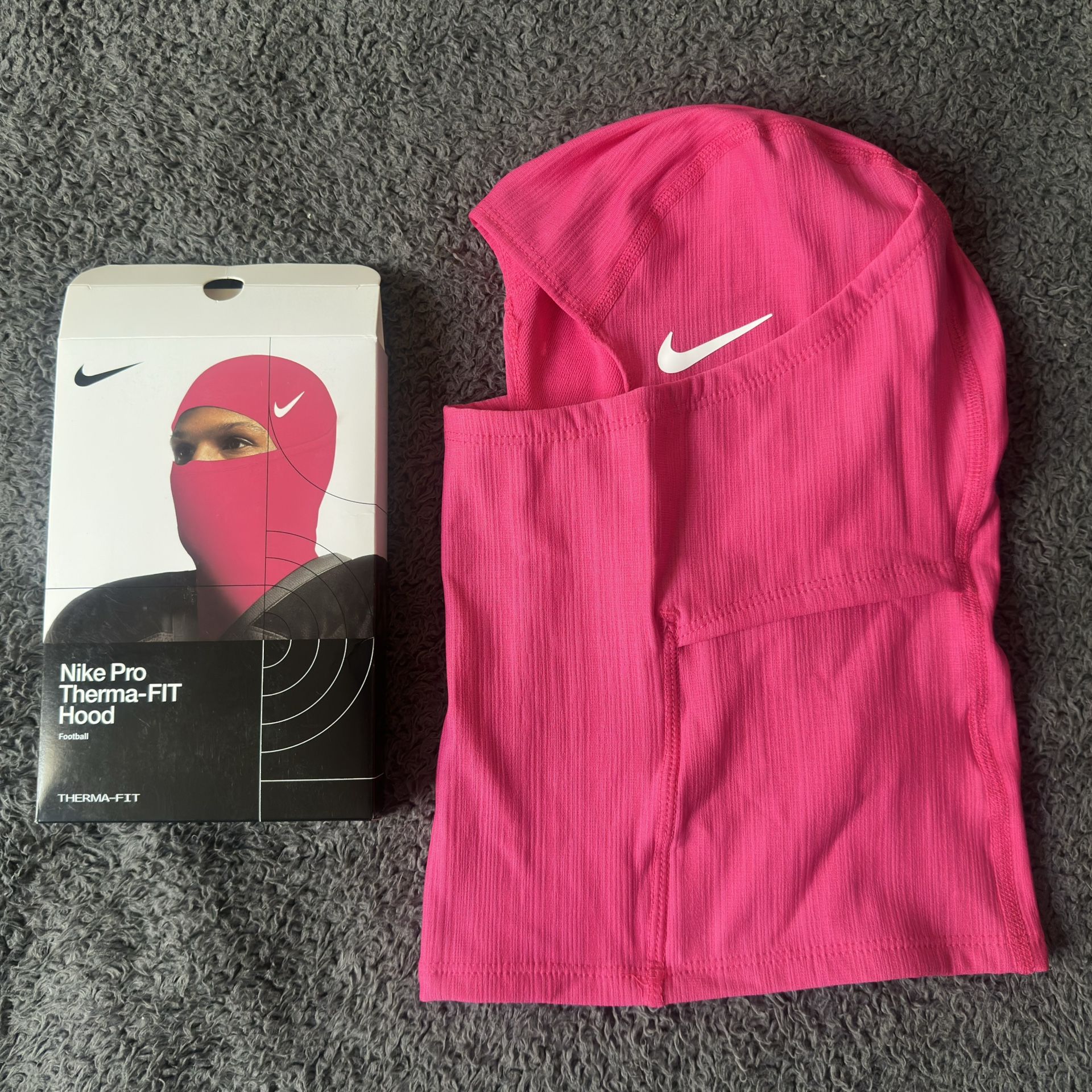 Nike Pro THERMA-FIT Hyperwarm Hood