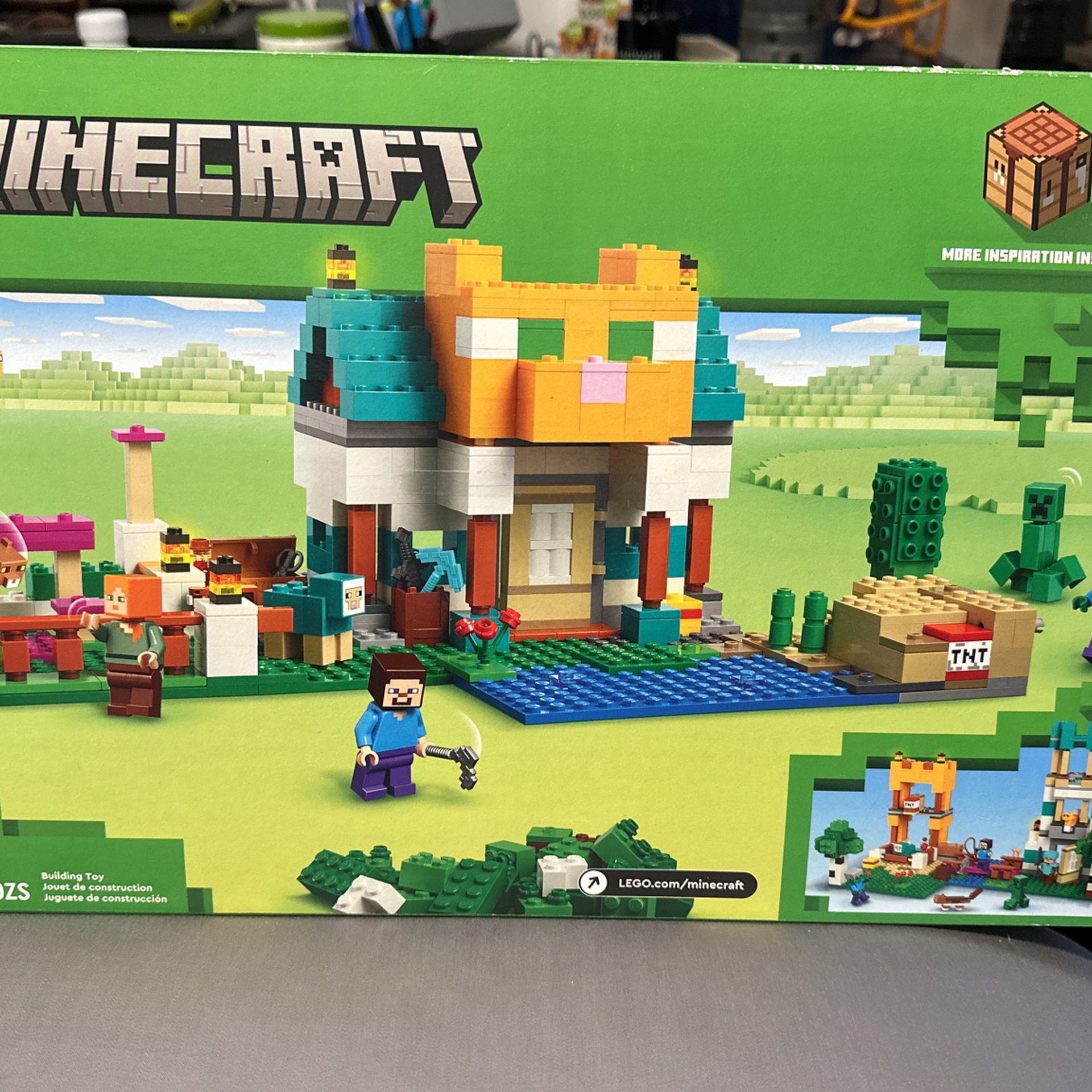 Lego Minecraft 21249 The Crafting Box 4.0 for Sale in San Diego, CA -  OfferUp