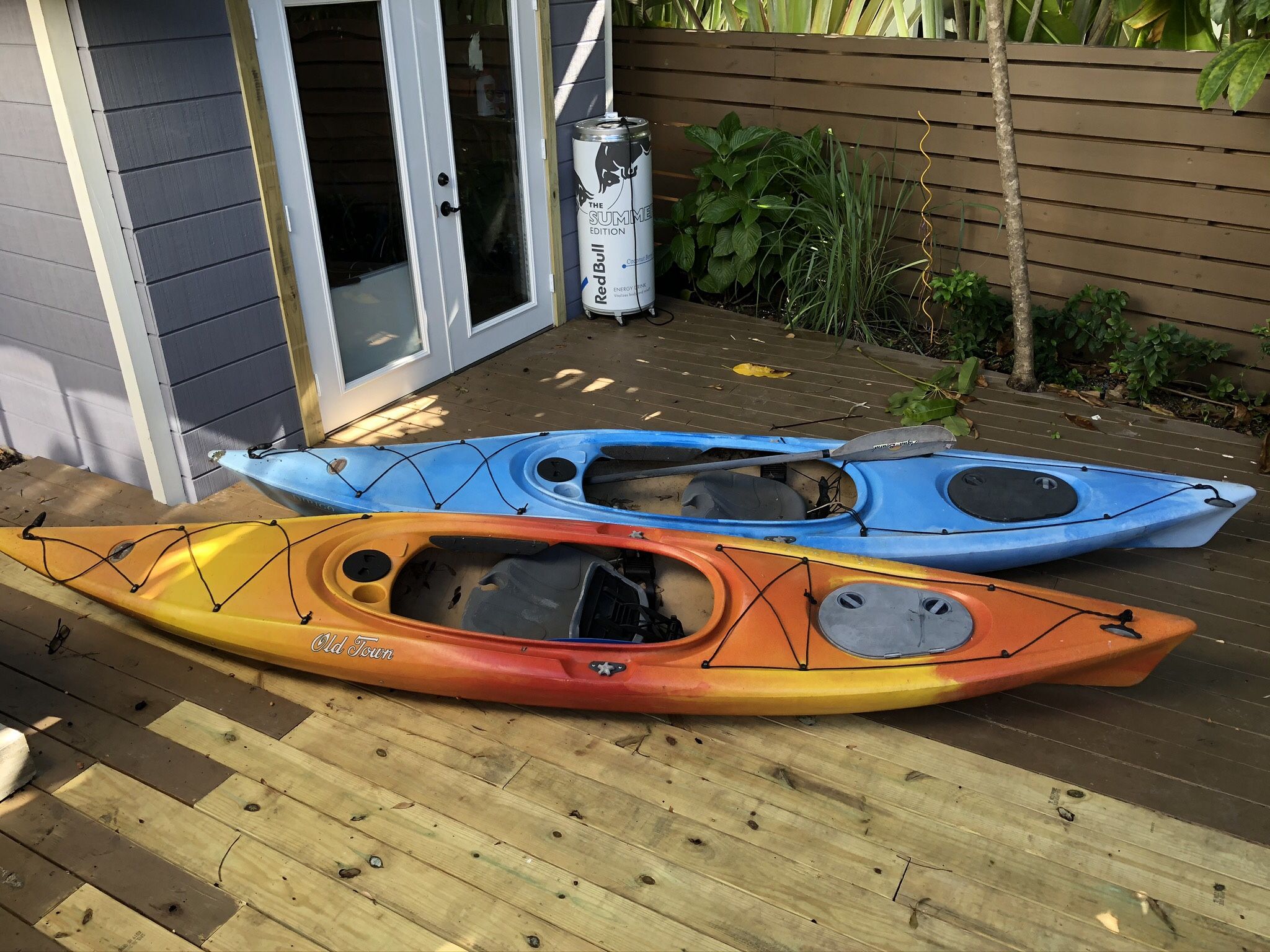 Kayak Or Kayaks (2)