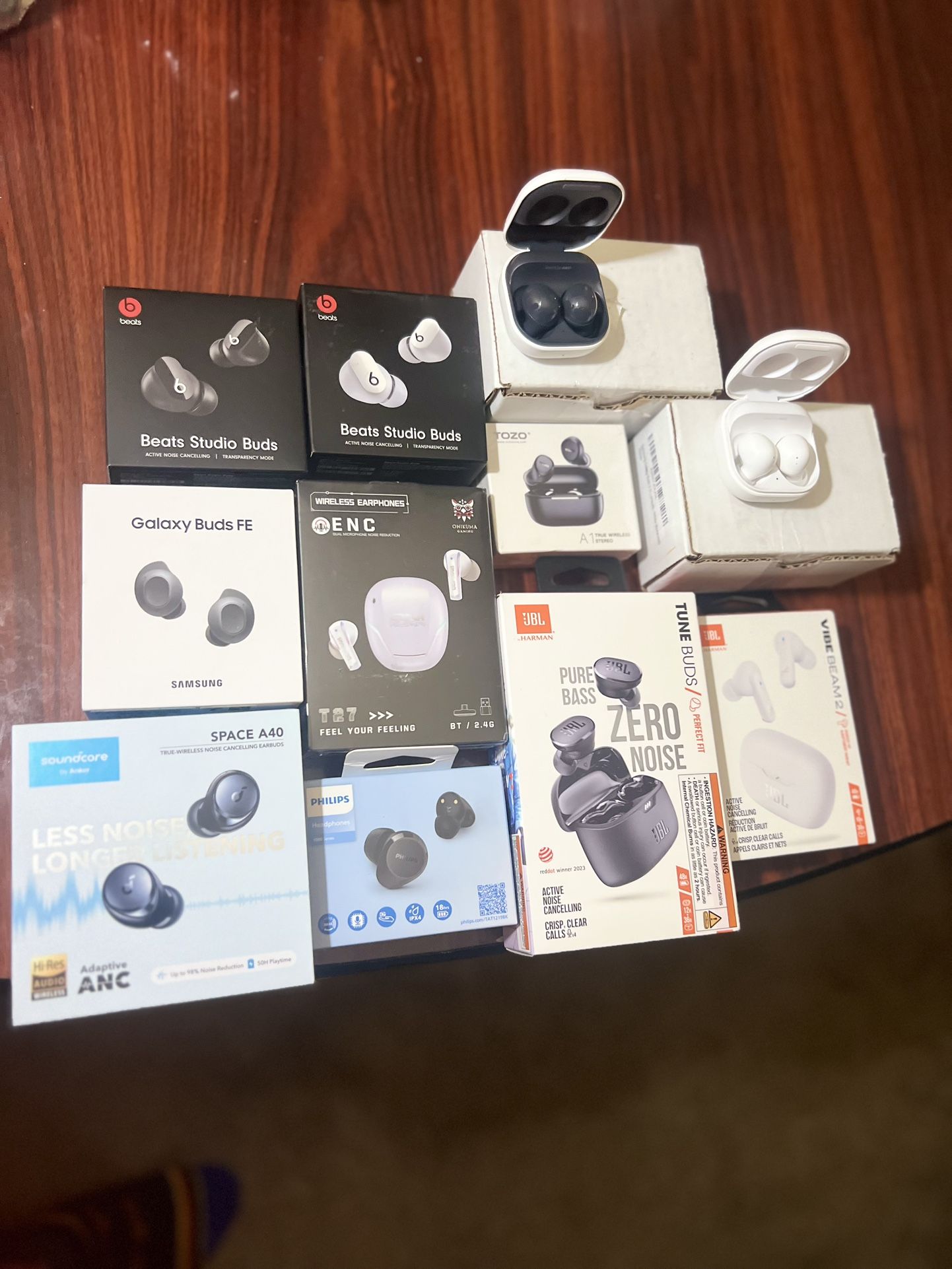 Headphones Earbuds