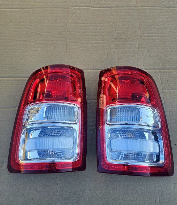 Ram 1500 Tail Lights