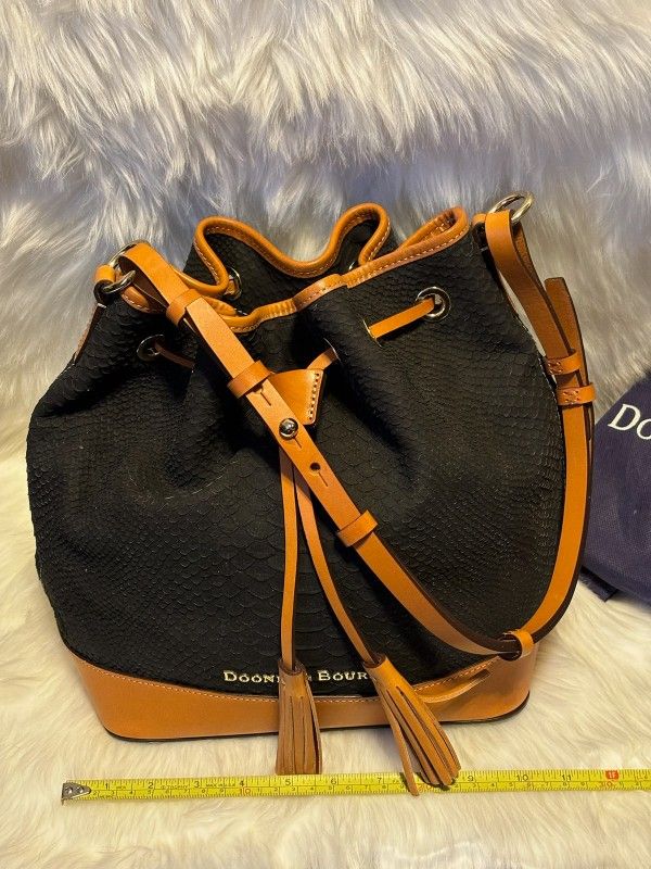 New, Never Used Dooney And Bourke Leather Black And Brown Drawstring Handbag, Purse