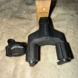 Tuner And Lock Wall Mount