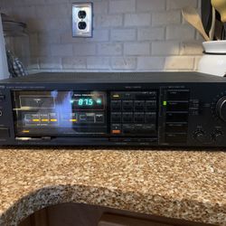 Vintage Onkyo Quartz Synthesized Tuner Amplifier