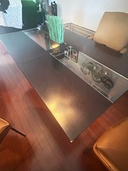 Dinning table