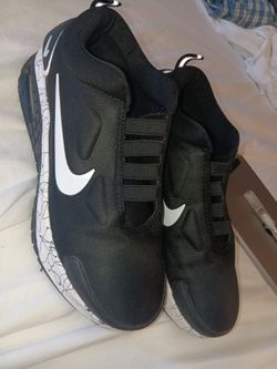 Nike Sneakers Black White Swoosh Size 8