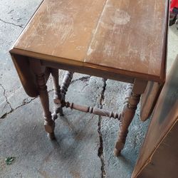 Heavy duty Table