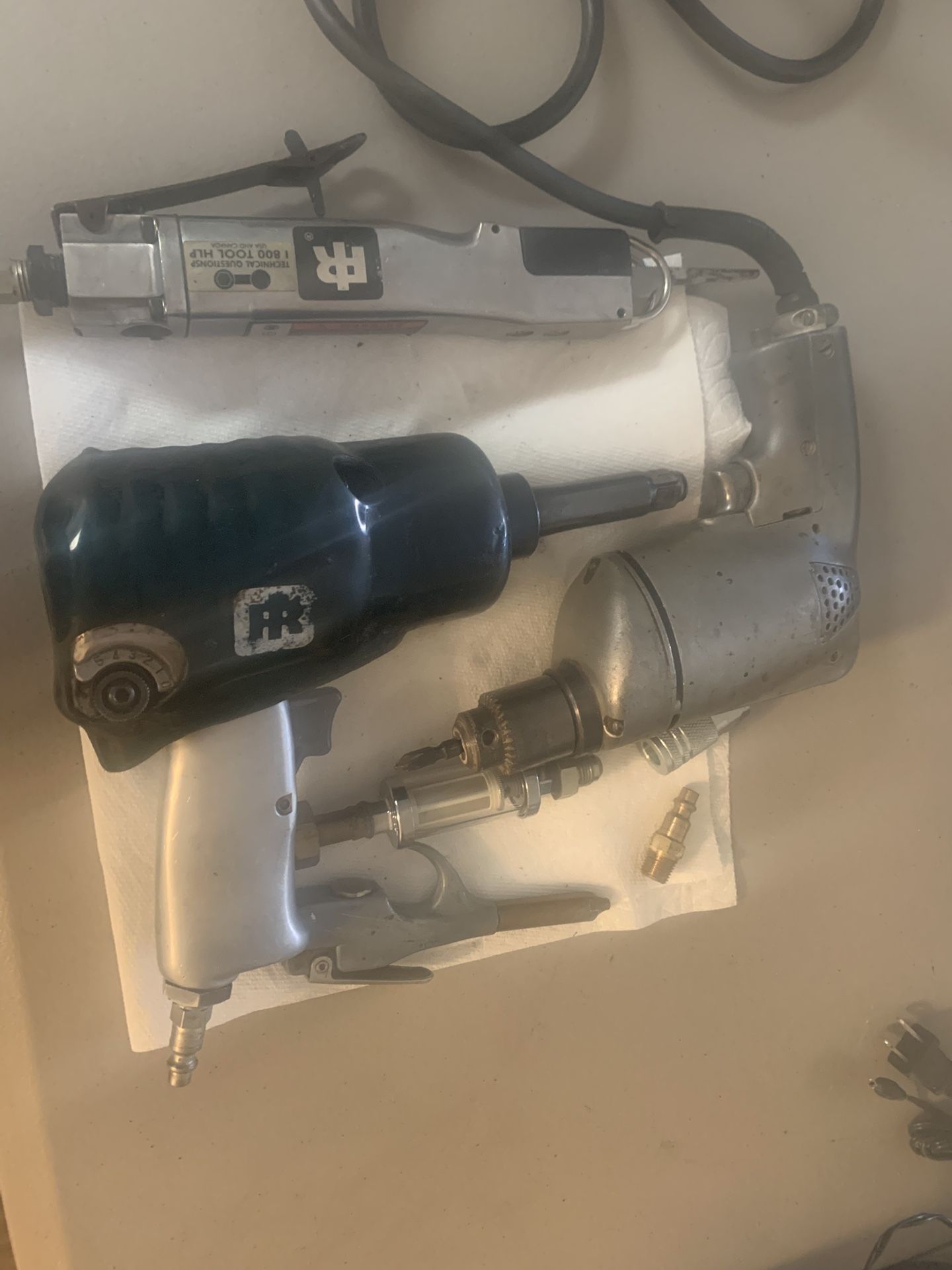*** PNEUMATIC TOOLS