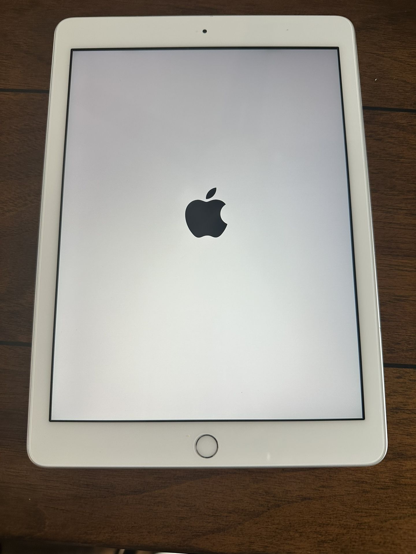 iPad Sixth (6th) Generation