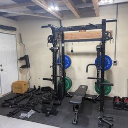 Full Home gym - Half Rack & Accessories