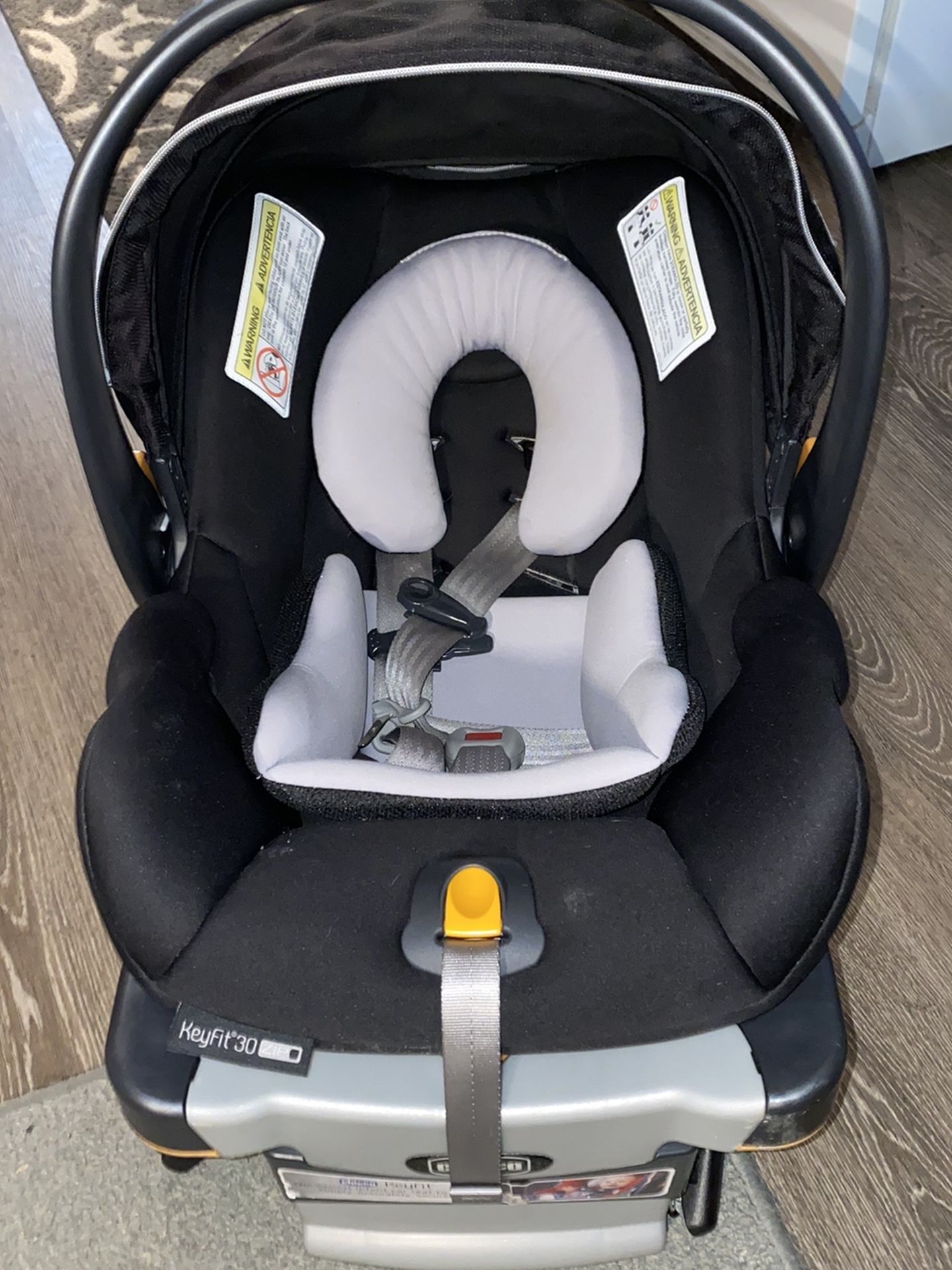 Chicco Keyfit 30 Car Seat Base