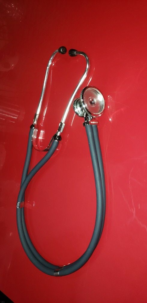 Stethoscope

Medical Use Traditional Type Stethoscope In Excellent Clean Condition 


