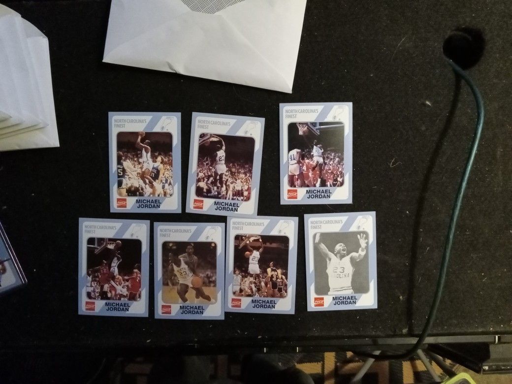 7 Authentic Micheal Jordan College Cards
