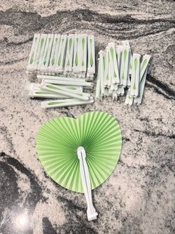 Party favor paper fans