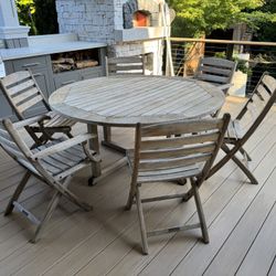 Kingsley Bate Teak Outdoor Table With 6 Chairs