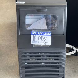 Electactic Ice Maker