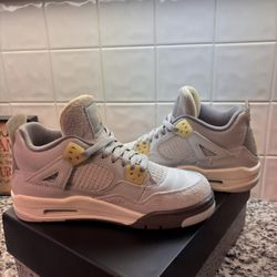 Air Jordan 4 Retro SE Craft 'Photon Dust'